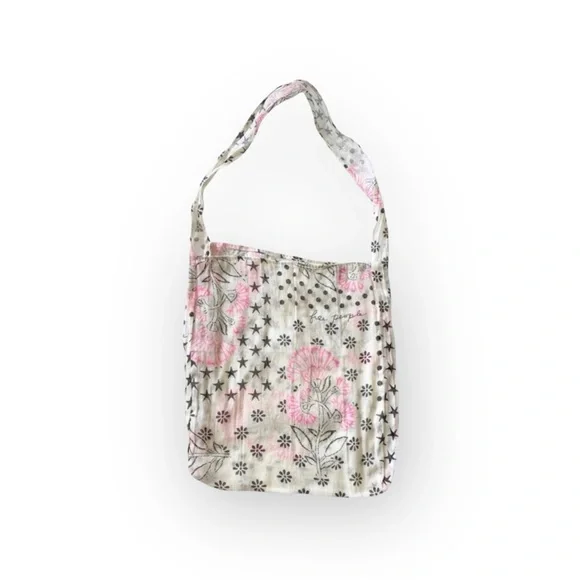 FREE w/$50 Order 𖦹 new Free People ☮︎︎ Print Tote ☮︎︎ Neon Pink on Canvas ☮︎︎ - Picture 2 of 13